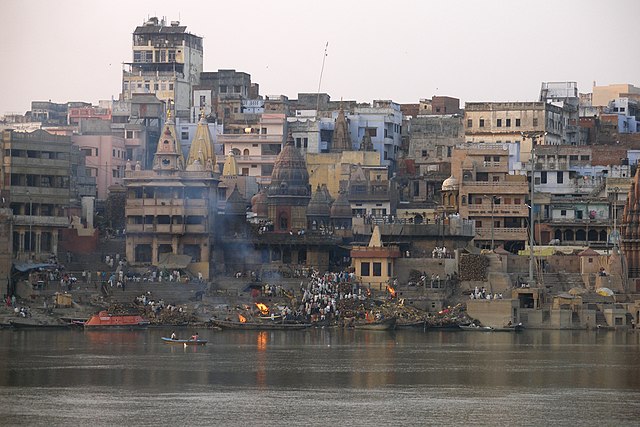 पर्यटकों को रिझाएगा काशी का बैलून उत्सव…