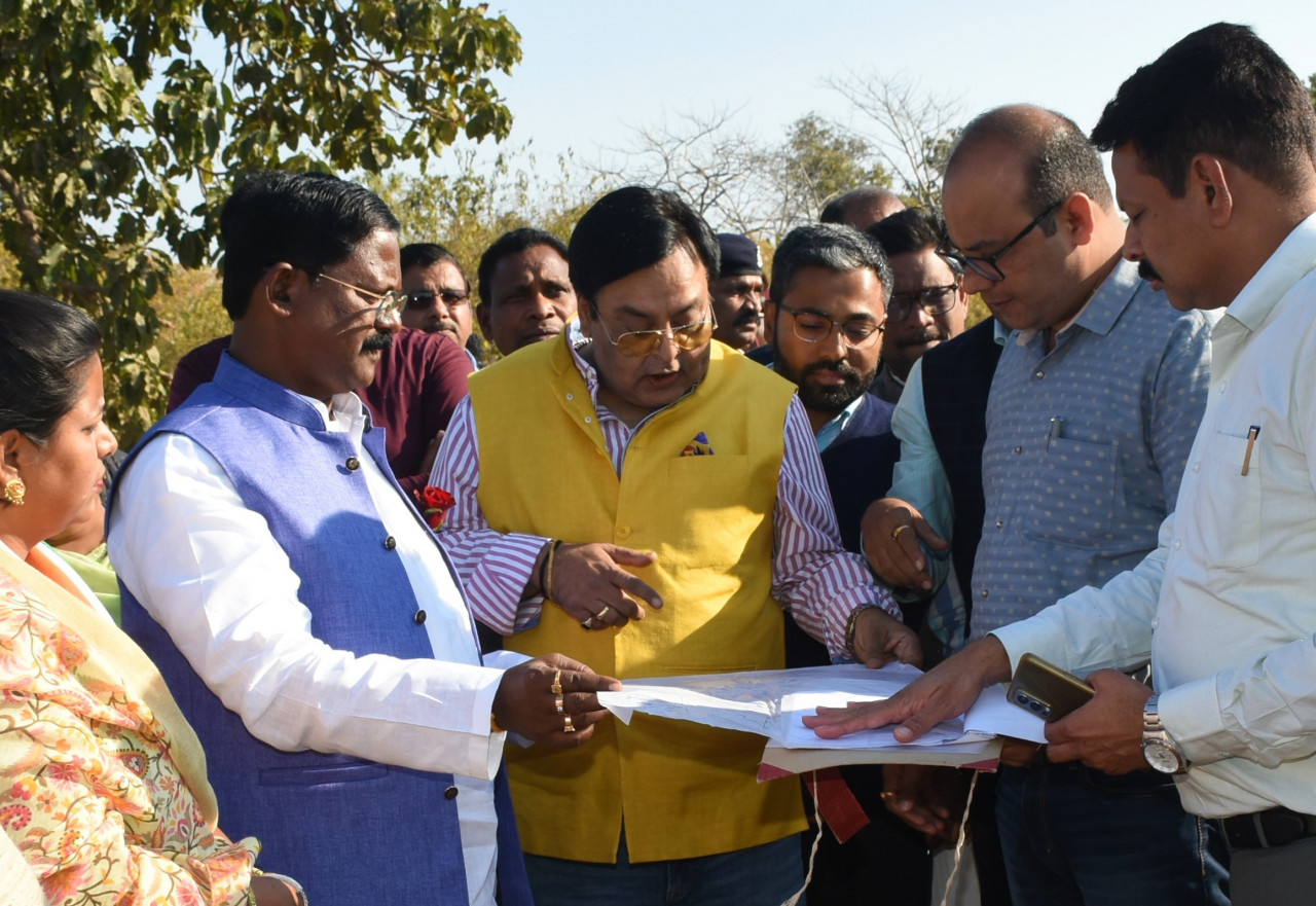 महासमुंद के बिरबिरा में बनेगी फिल्म सिटी…