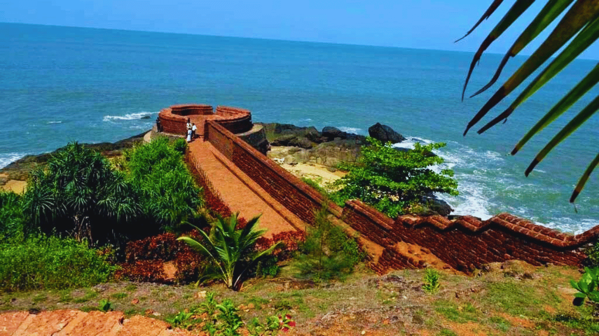 Explore the Magnificence of Bekal Fort: A 400-Year-Old Gem in Kerala