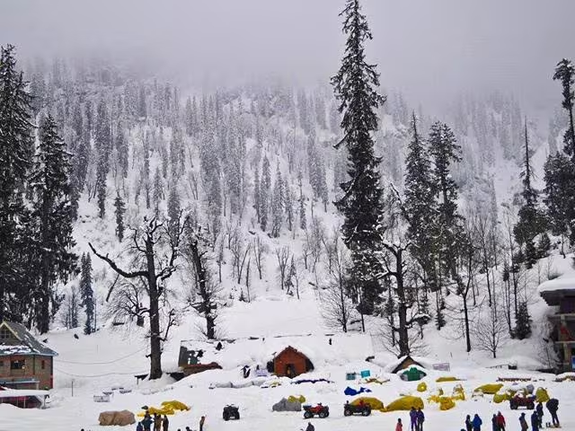 Explore Himachal's Charming Villages in Winter!