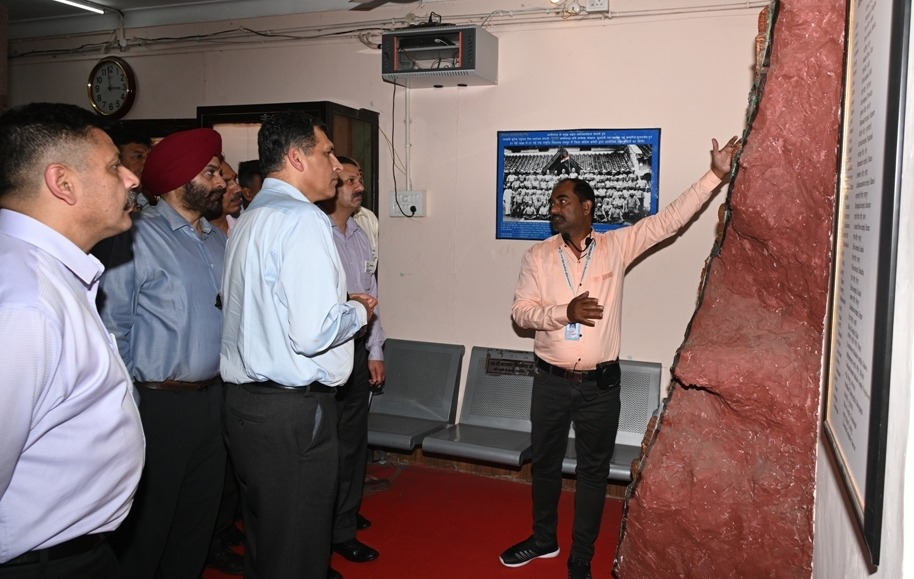 नेशनल डिफेंस कॉलेज से आए मेहमानों को भाया छत्तीसगढ़ का स्वाद