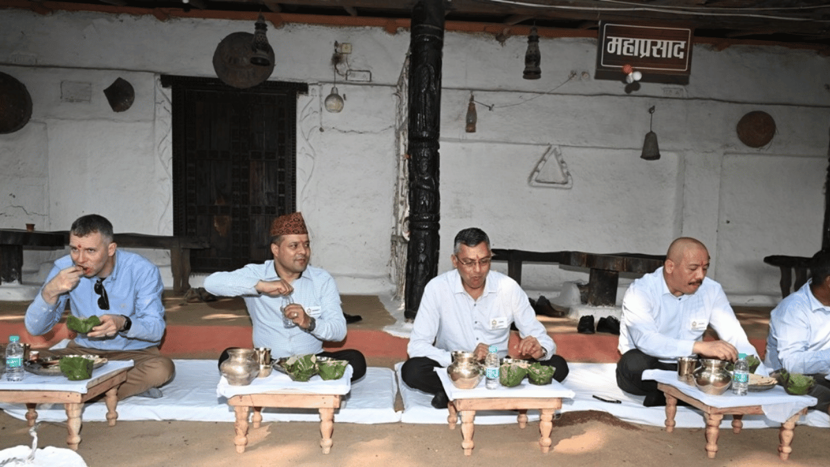 नेशनल डिफेंस कॉलेज से आए मेहमानों को भाया छत्तीसगढ़ का स्वाद
