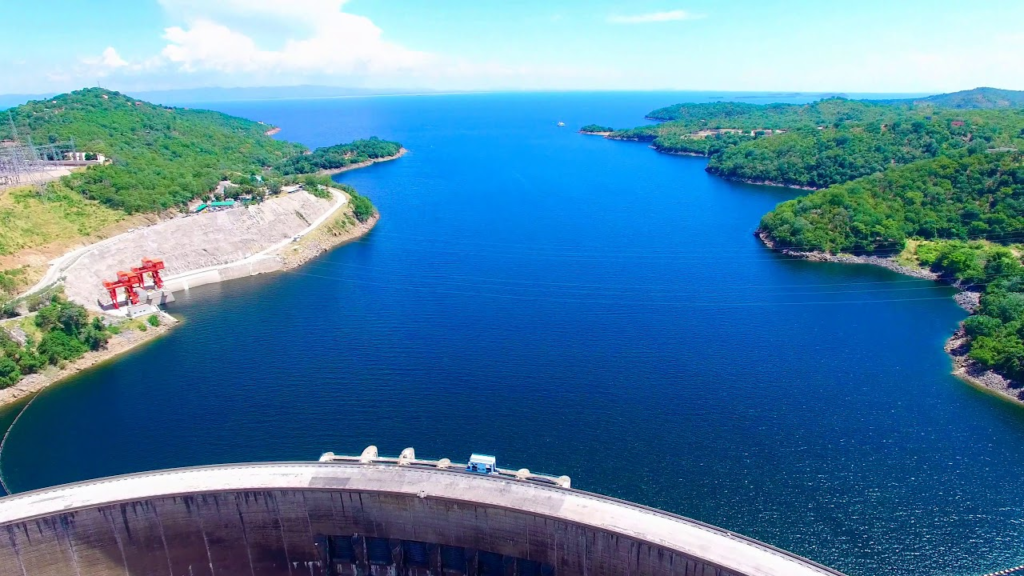 5 Artificial Lakes That Rival Nature's Best