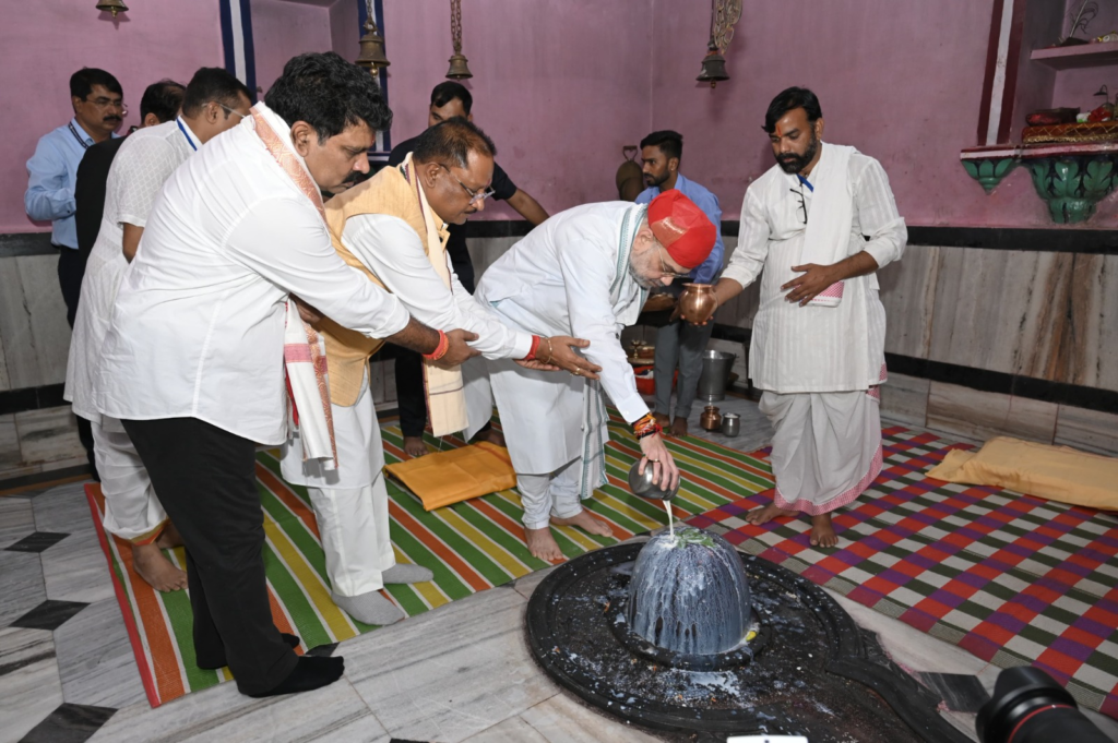 Union Home Minister visits Champaran