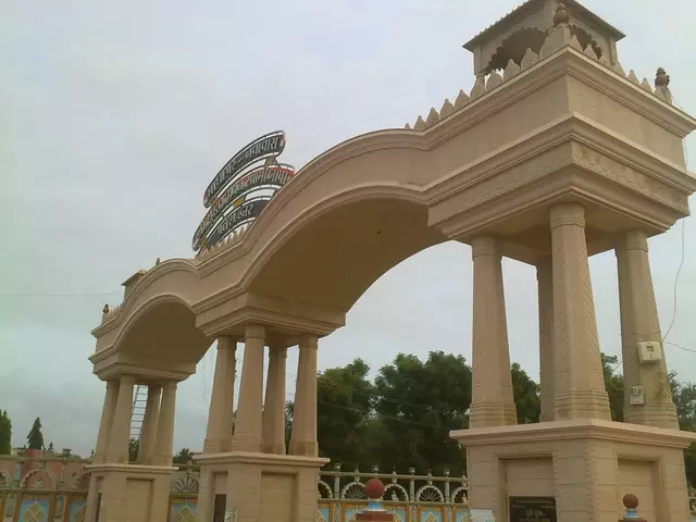 Madhapar: The Wealthiest Village in Asia, Nestled in Gujarat, India