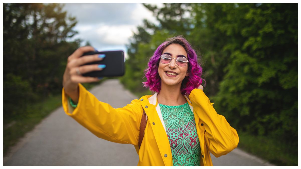 Is Social Media Turning Us into Thoughtless Tourists?