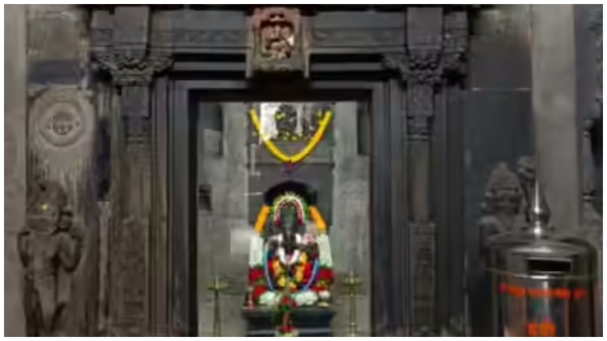 Pune’s 250-year-old Trishund Ganpati Temple: Where Lord Ganesha Rides a Peacock and Has Three Trunks