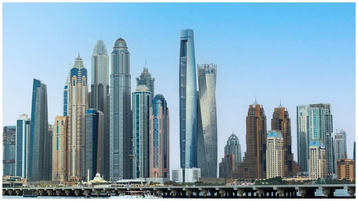 Ciel Dubai Marina - दुबई में खुलने जा रहा दुनिया का सबसे ऊंचा होटल