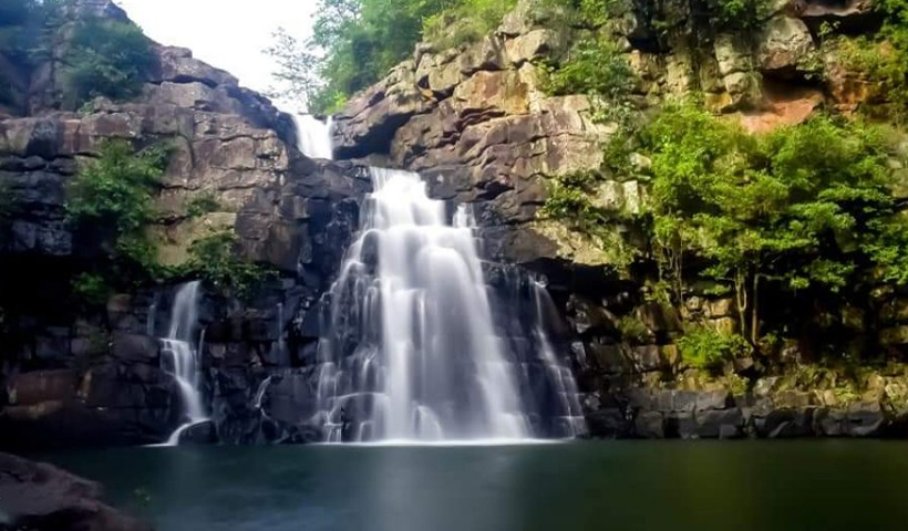 lankapalli-waterfall