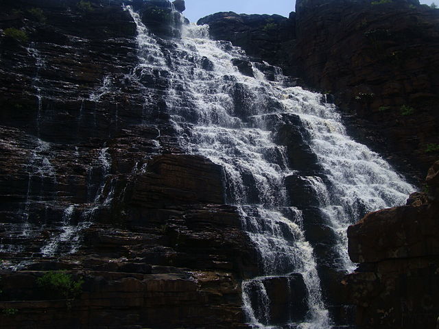Teerathgarh_waterfall