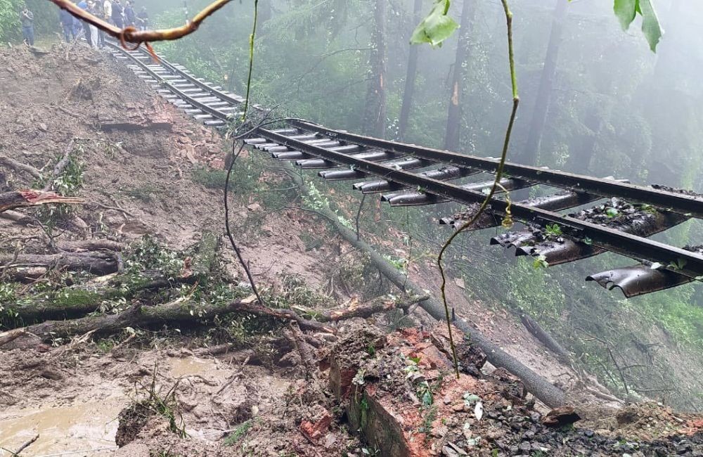 "Rain & Floods Hit Kalka-Shimla Railway"