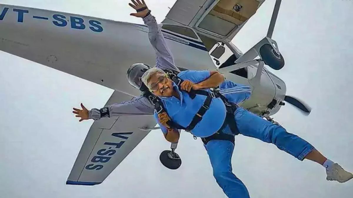Union minister Gajendra Singh Shekhawat skydives on World Skydiving Day